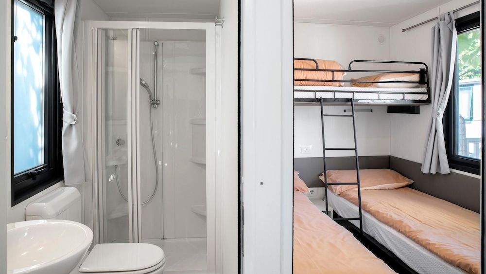 Camping Weekend Glamping Boutique 50/50