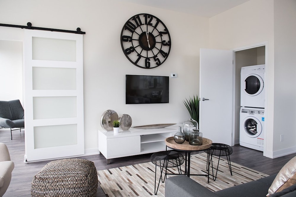 Liv Extended Stay 41/74
