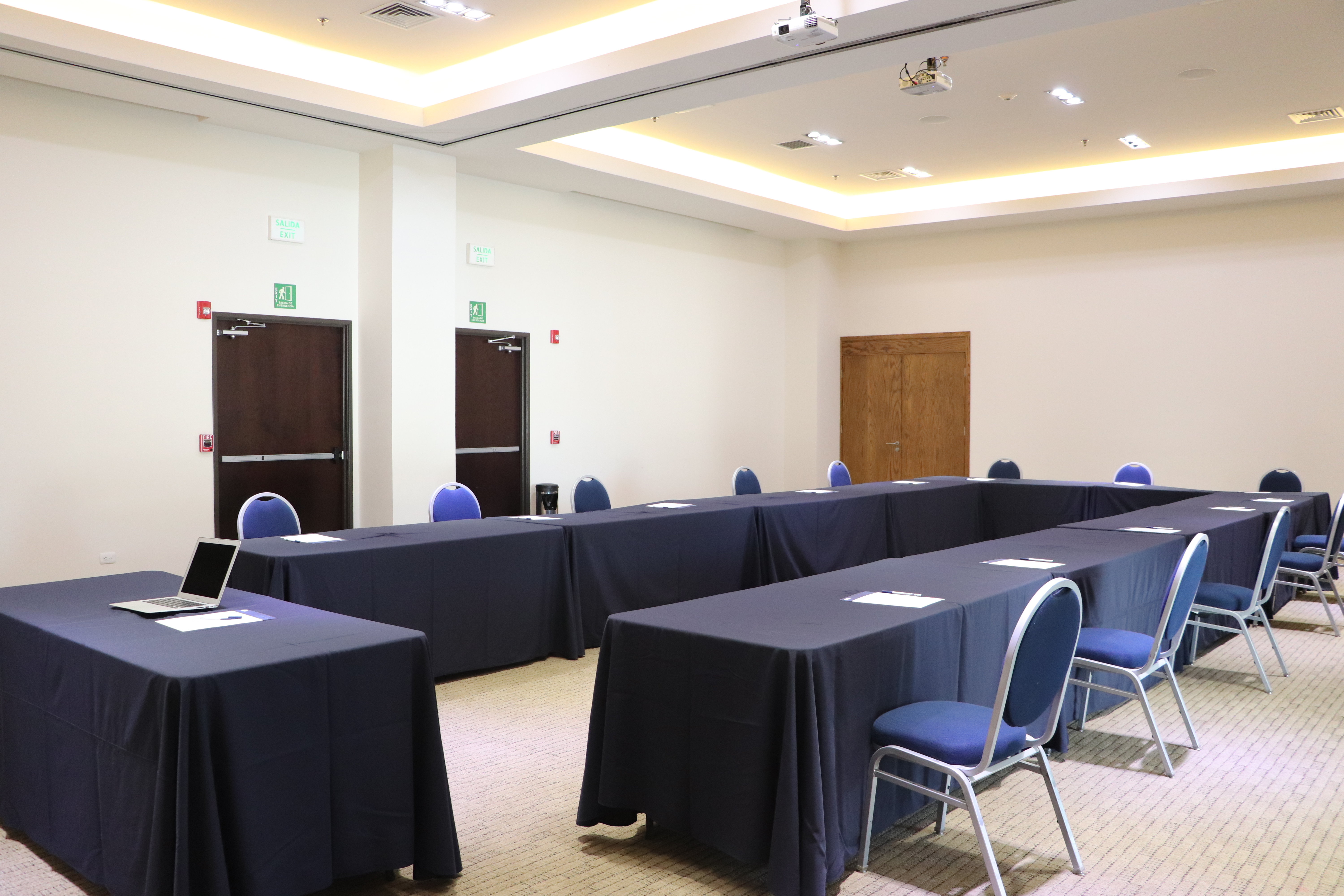 Holiday Inn Express Guaymas 22/37