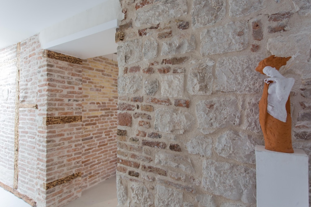 Bifora Heritage Hotel 7/50