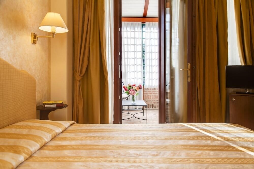 Hotel La Meridiana 41/65