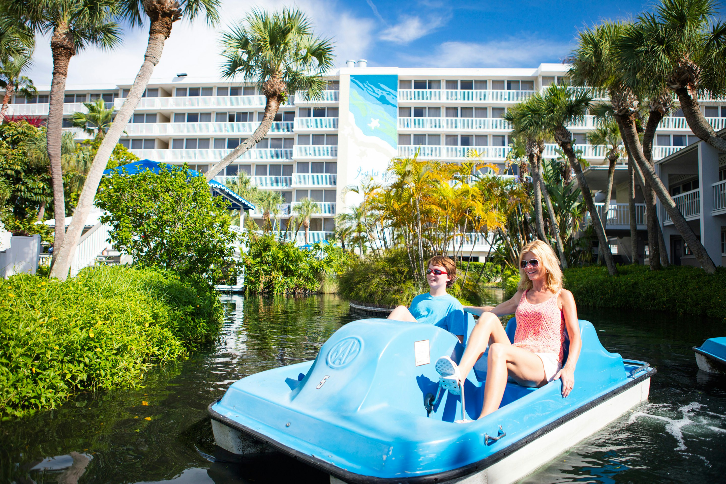 Tradewinds Island Grand Resort 30/65