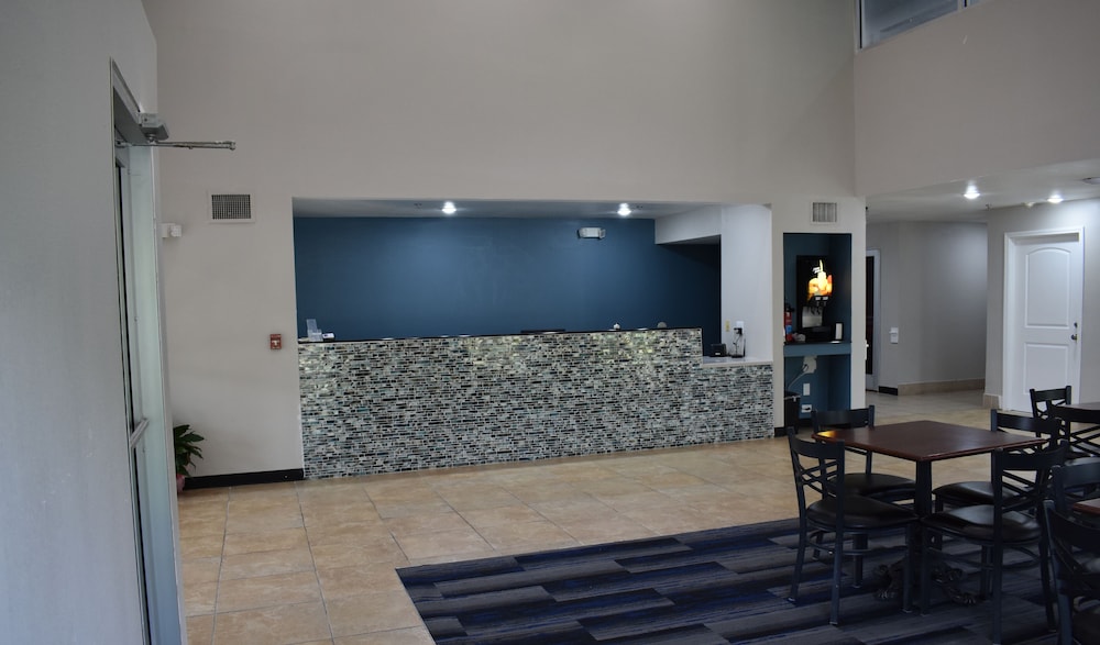 Executive Inn & Suites Baker 14/28