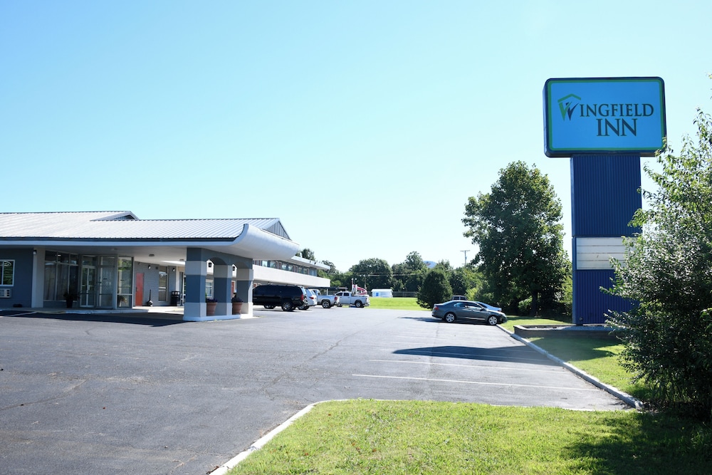 Wingfield Inn 4/46