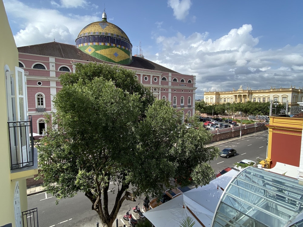 Hotel Juma Opera 50/54