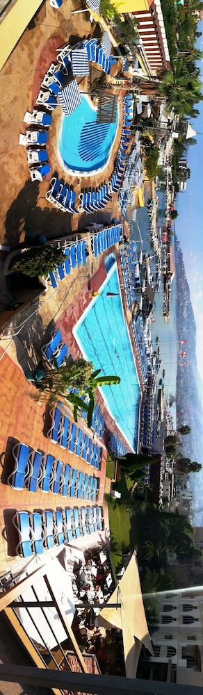 Bel Azur Jounieh 38/39