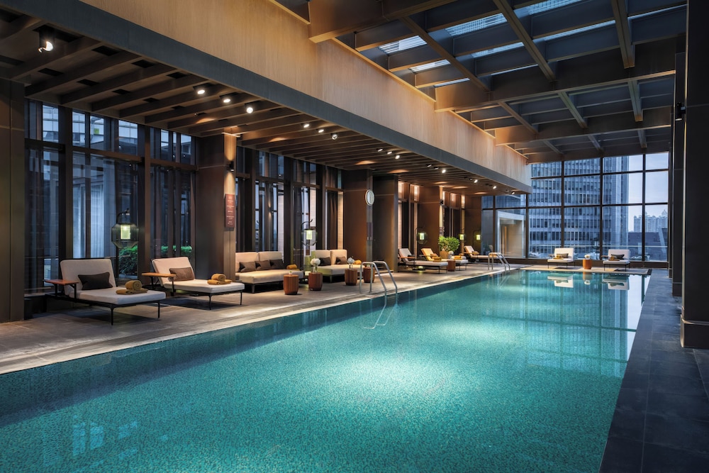 Jumeirah Guangzhou Hotel 37/75