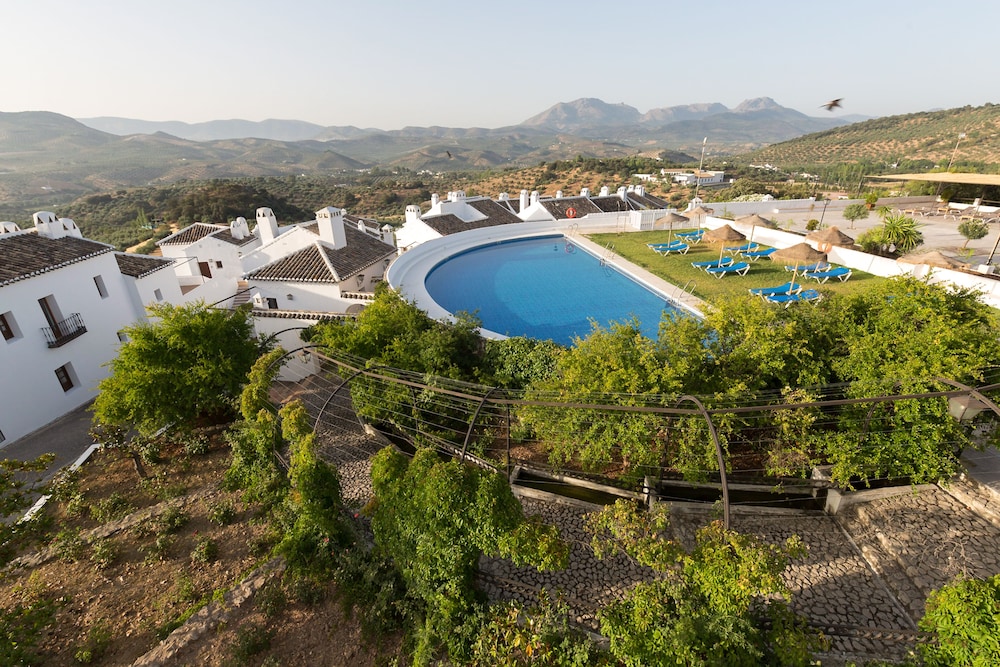 Hotel Villa Turistica de Priego 53/58