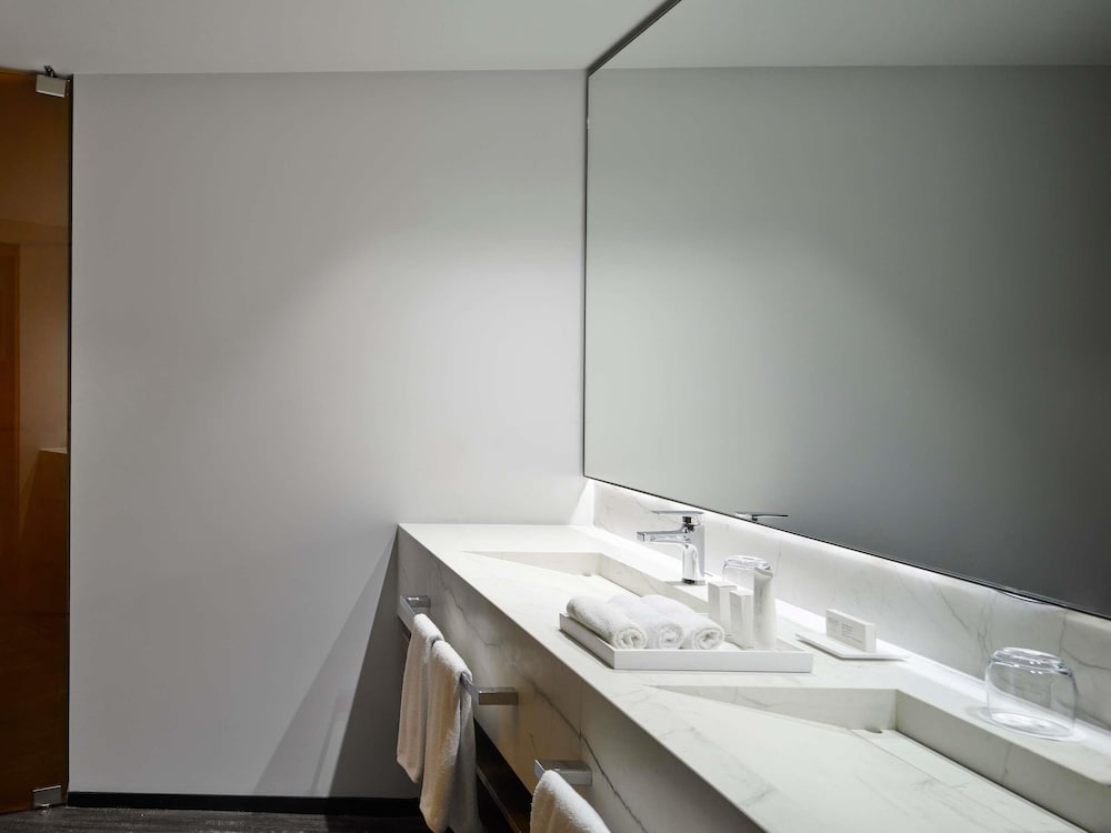 Mondrian Mexico City Condesa 60/60