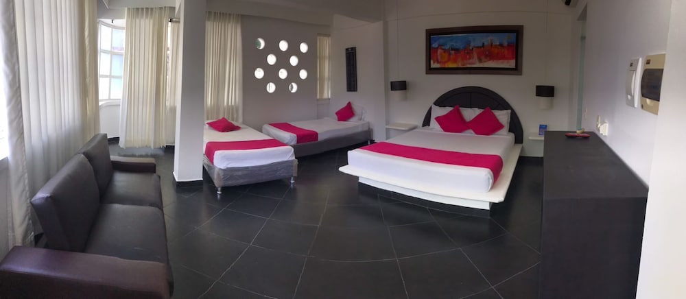 Hotel Paraiso Estudios 13/28