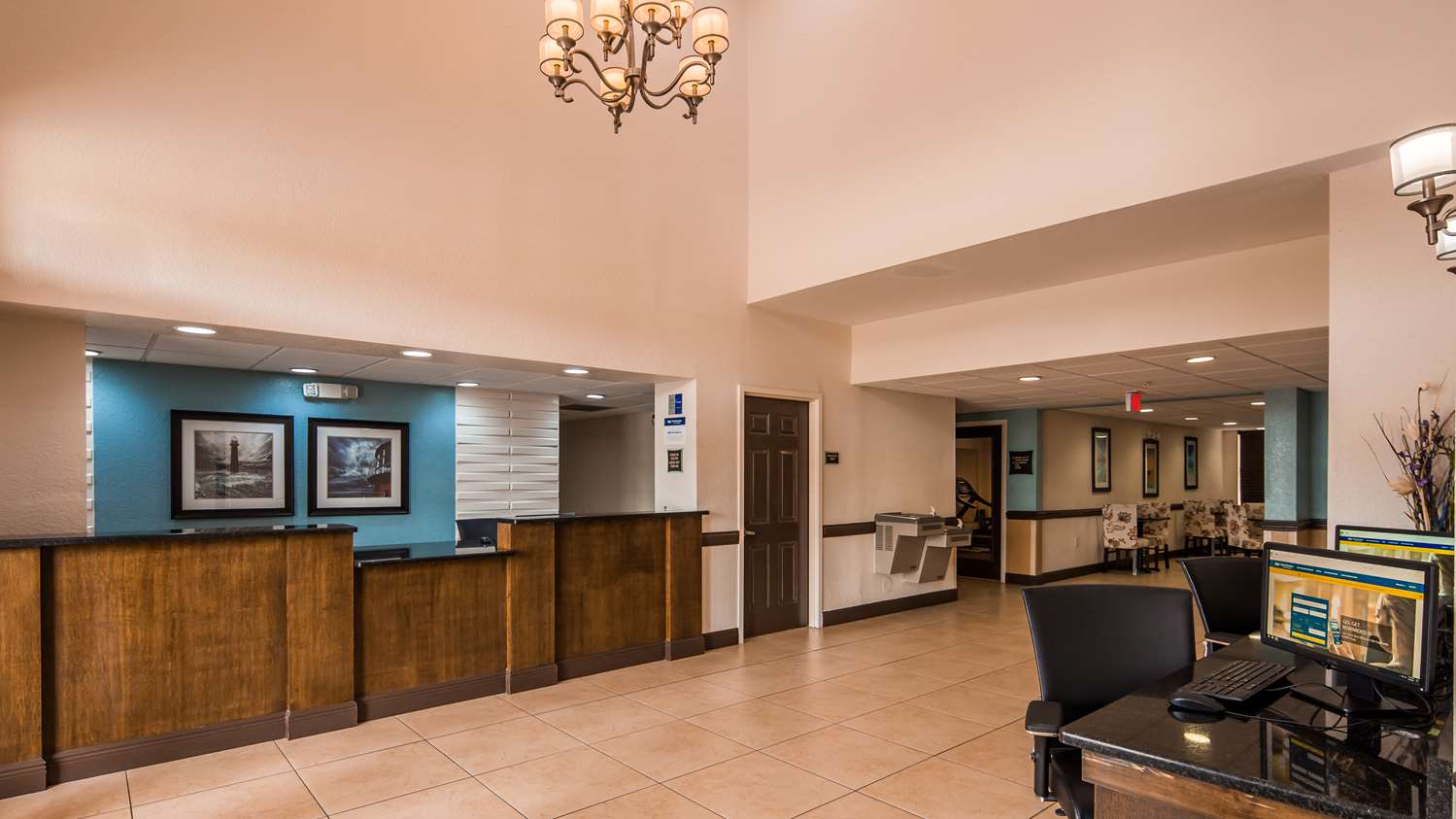 Best Western Mulberry Hotel 3/10