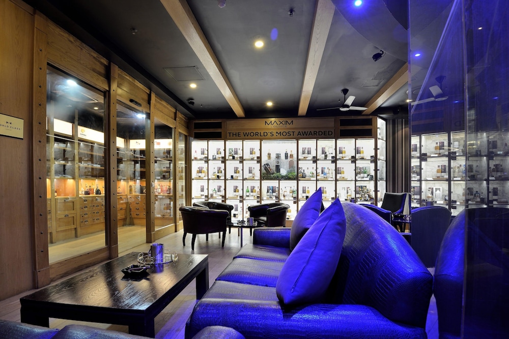 Davinci Hotel And Suites On Nelson Mandela Square 50/67