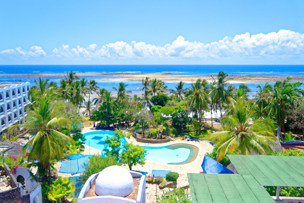 Kaskazi Beach Hotel 25/36