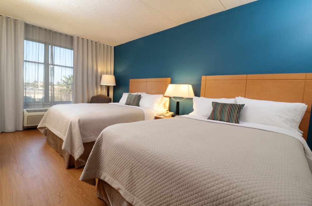 Wyndham Garden Mcallen At La Plaza Mall 19/61