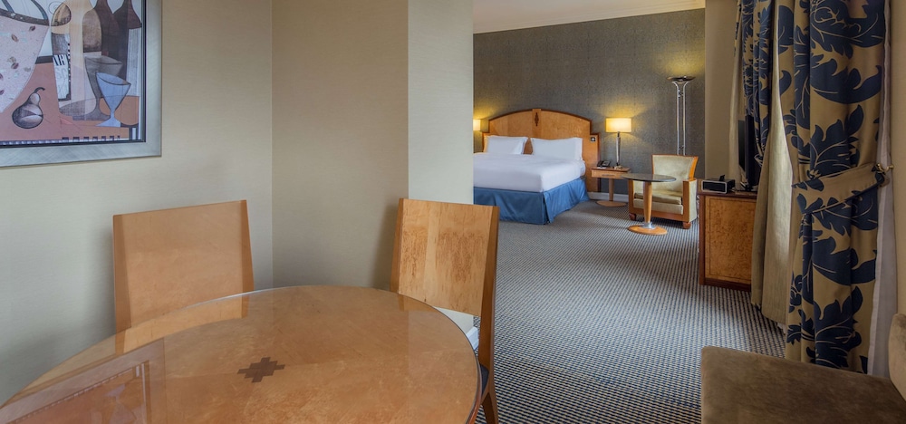 Hilton London Paddington 17/84