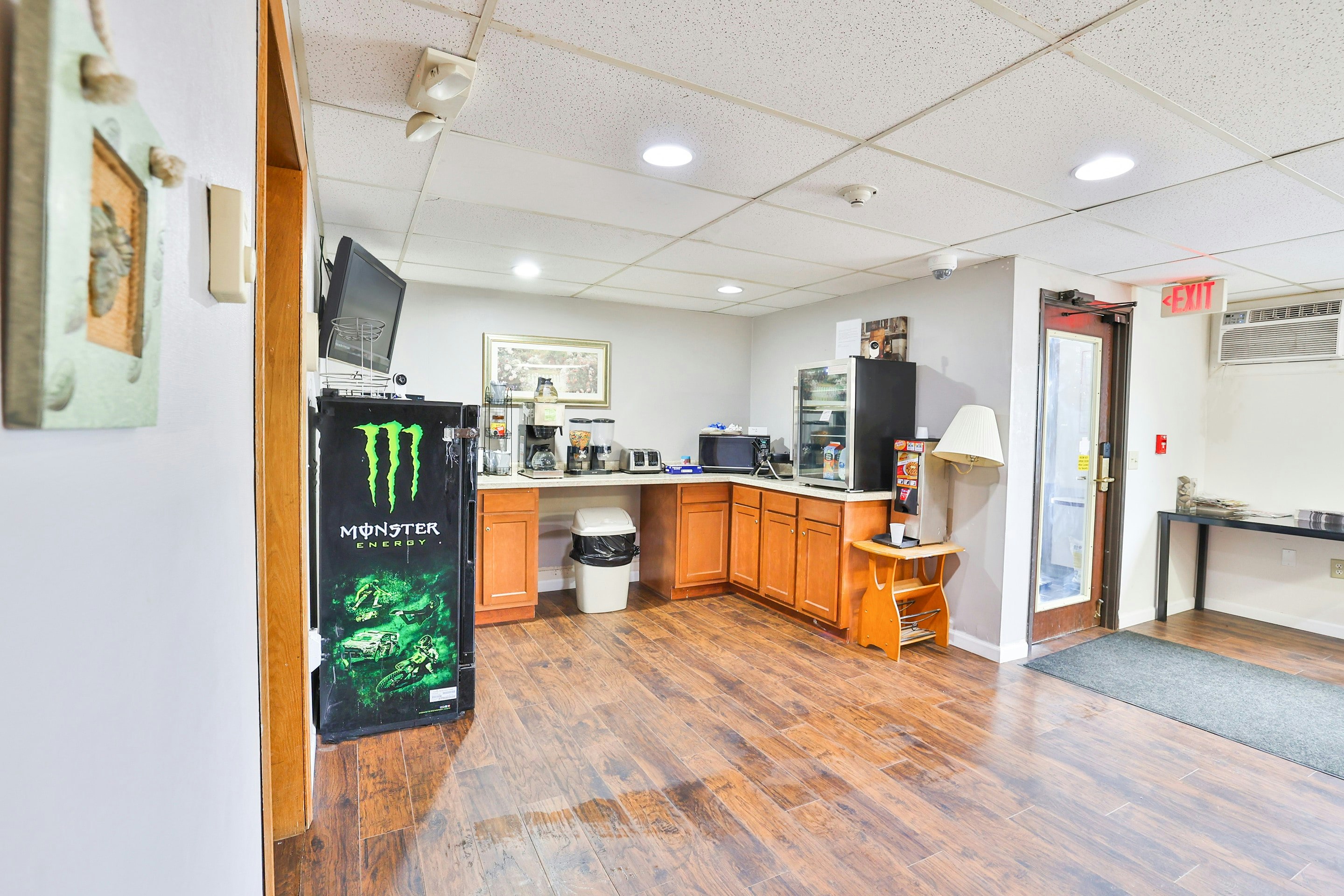 OYO Hotel Pipestone MN, Canterbury Park 25/45