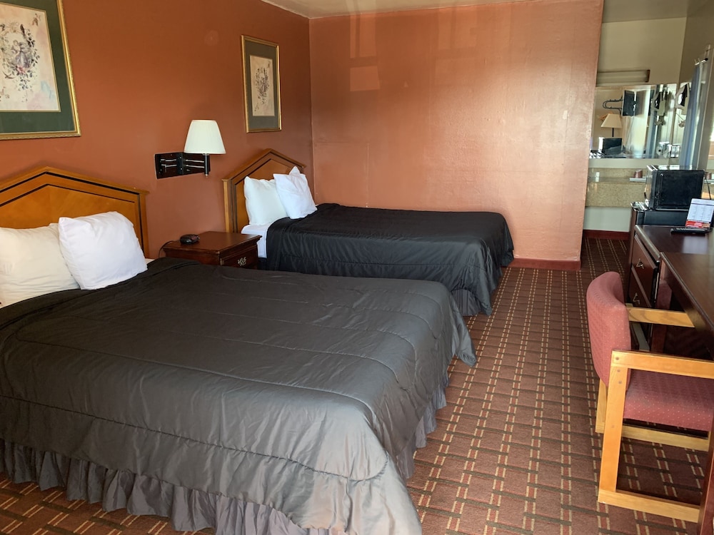 Motel6 Greenville, NC – ECU-Medical Center 21/59
