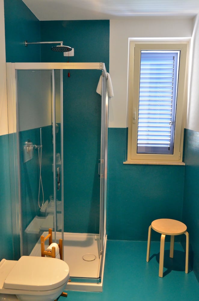 Petit Hotel 50/50