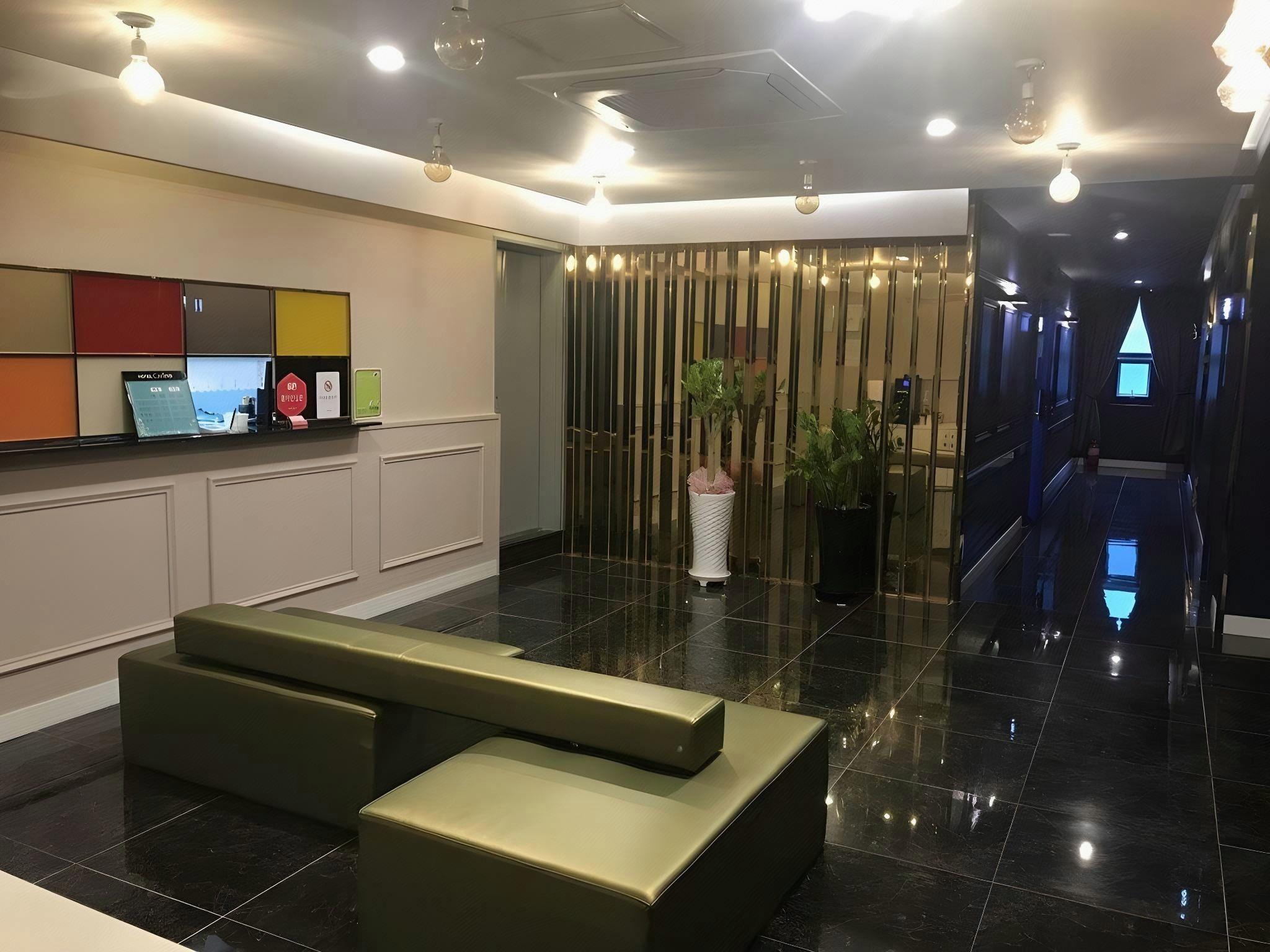 Carino Hotel 23/32