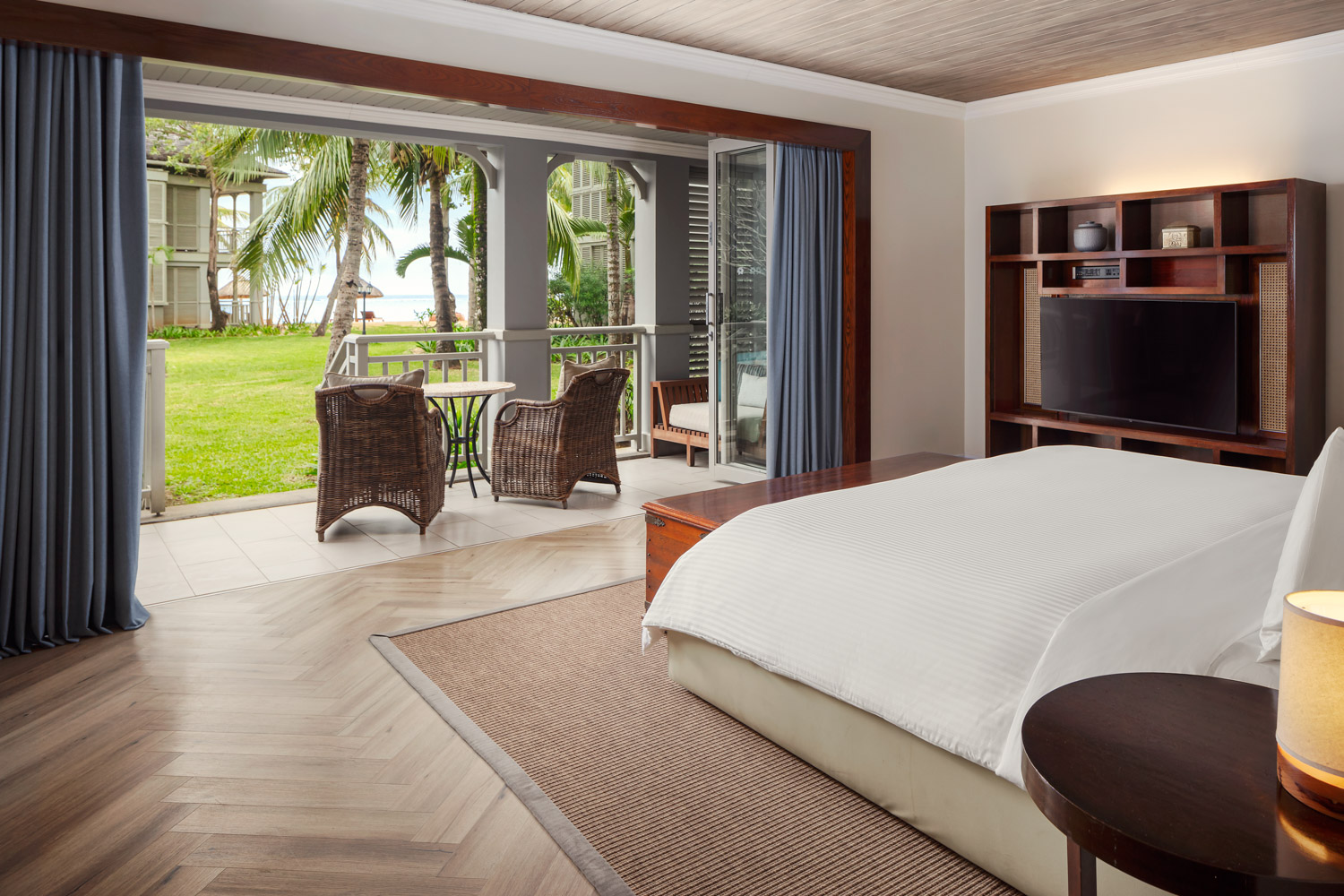 OCEAN JUNIOR SUITE(KING)