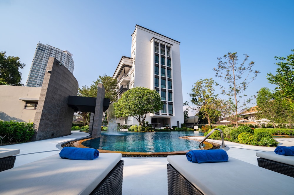 Manhattan Pattaya Hotel 46/50