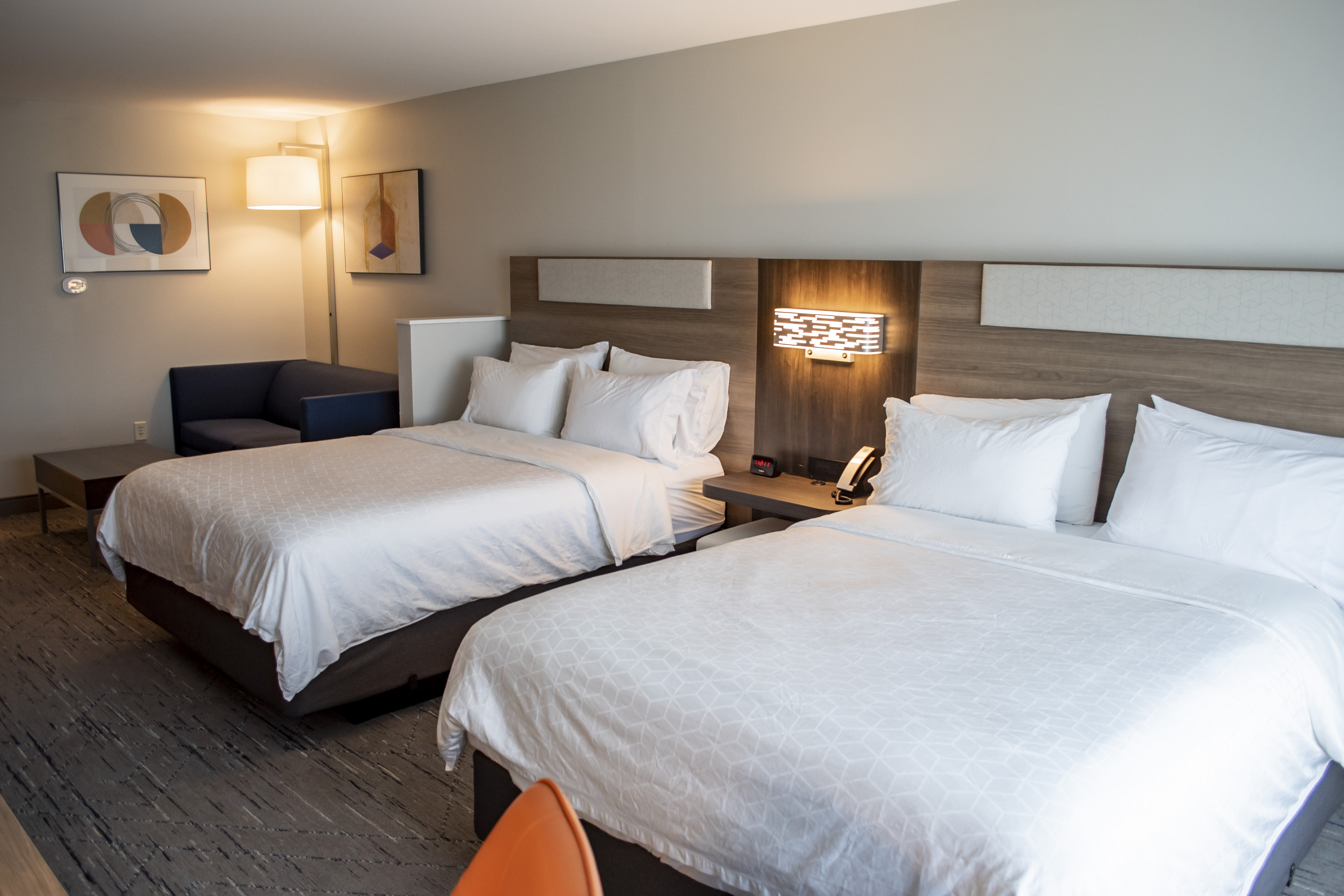 Holiday Inn Express Hotel And Suites Mason City 18/76