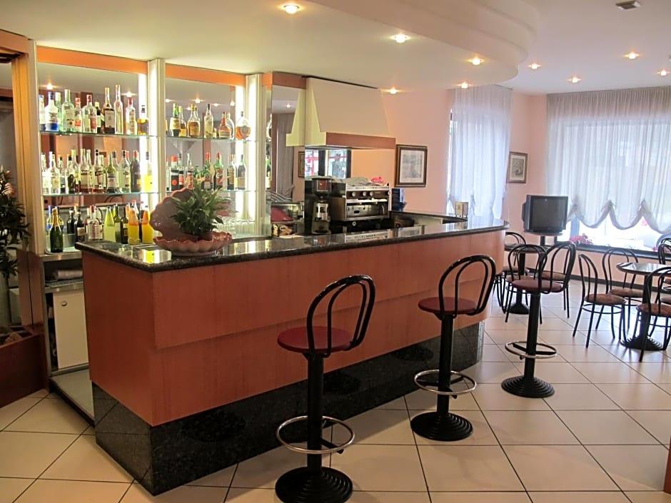 Hotel Basilea 35/42