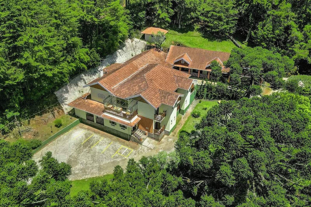 Pousada Vila Floratta 54/56