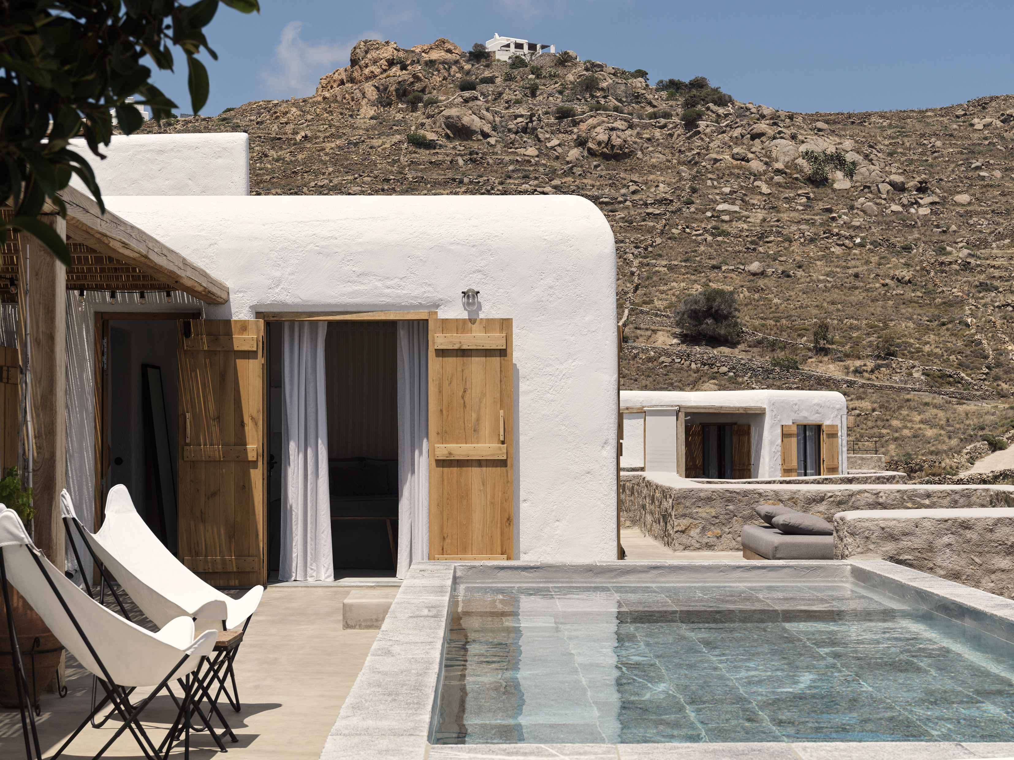 Nomad Mykonos 25/50