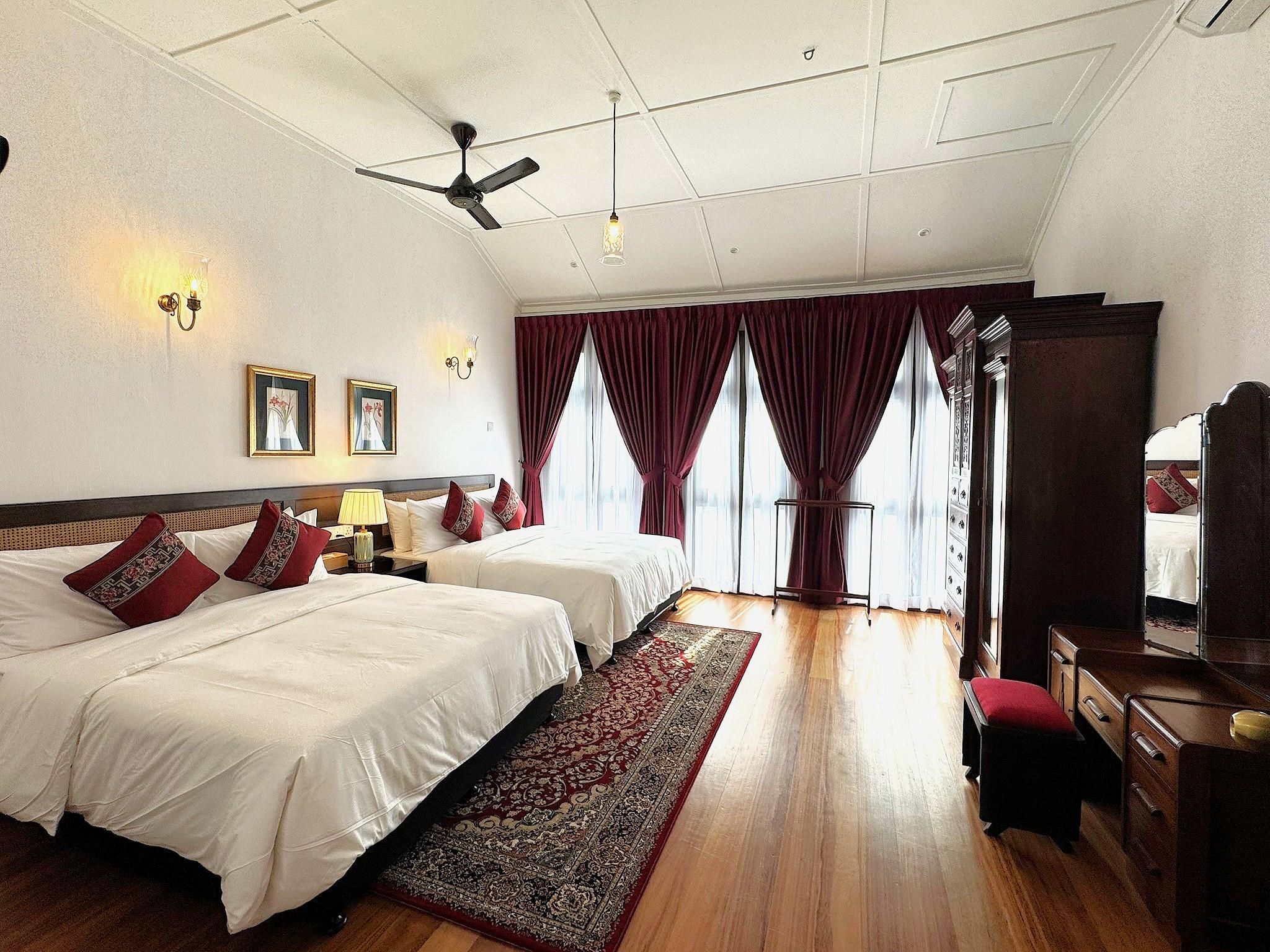 2 Bedrooms, Town House