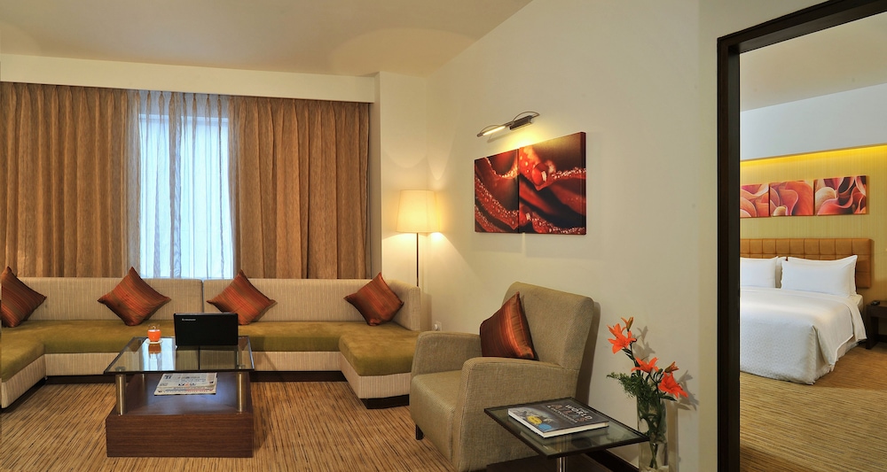 Four Points by Sheraton Hotel and Serviced Apartments Pune 26/47