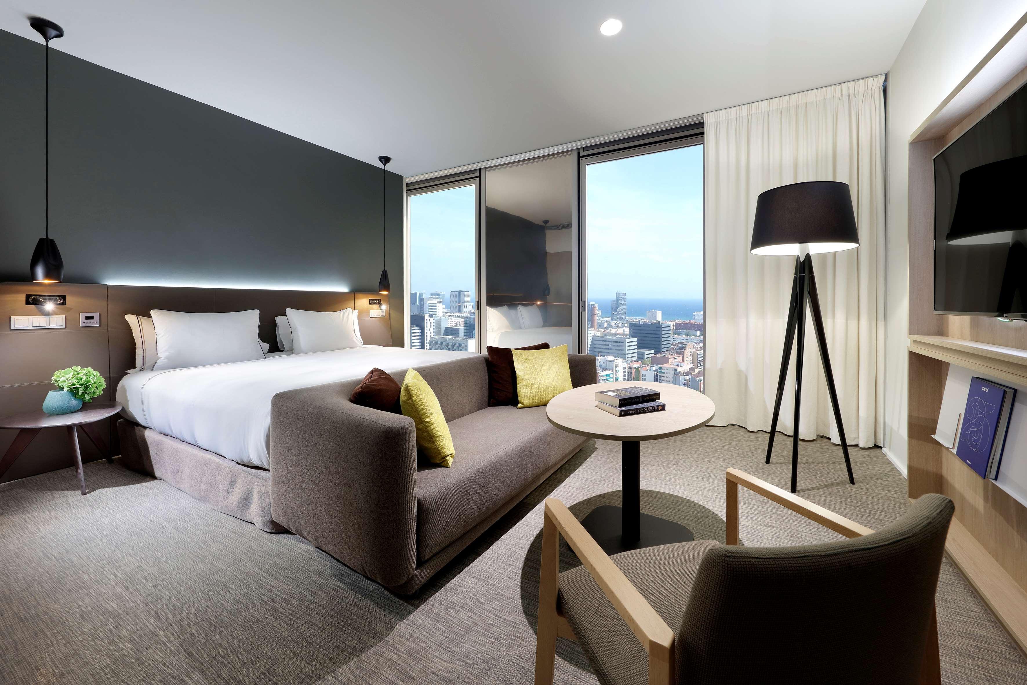 Master, the Level, Suite, Sea View