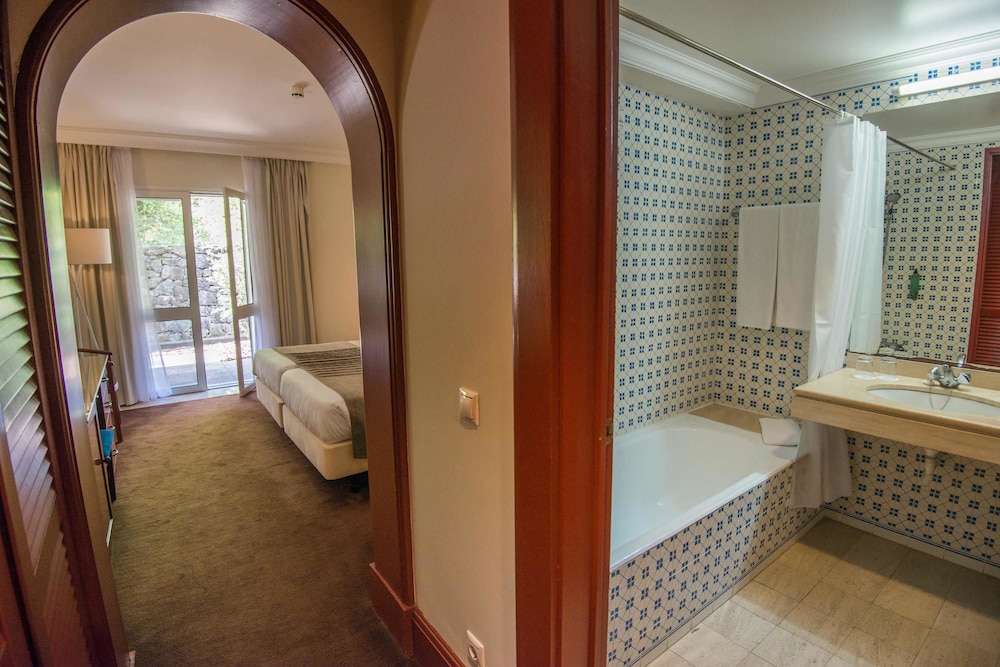 Azoris Faial Garden Resort Hotel 49/50