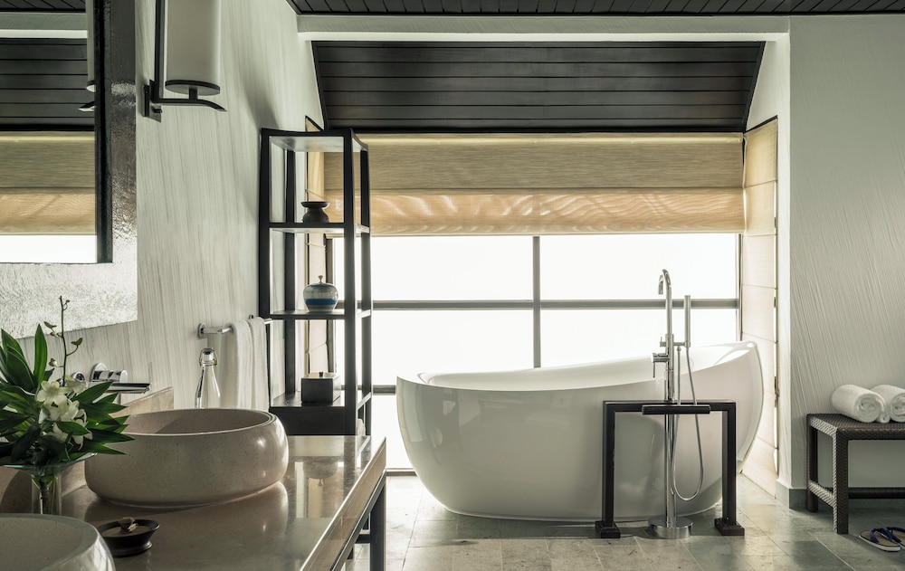Four Seasons Resort Maldives at Kuda Huraa 35/58