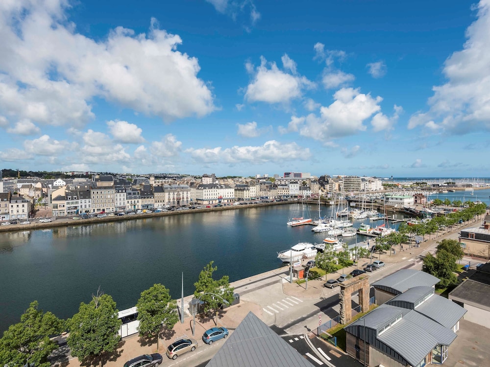 Hotel Mercure Cherbourg Centre Port 68/71