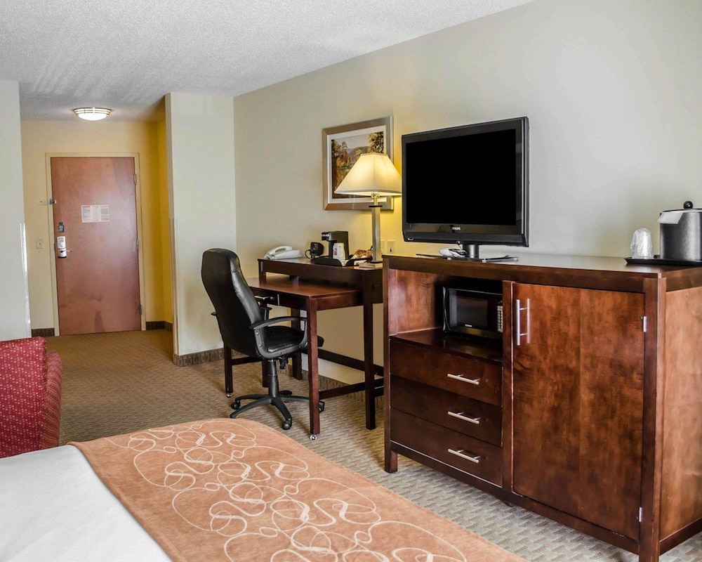 Comfort Suites Hummelstown Hershey 37/40