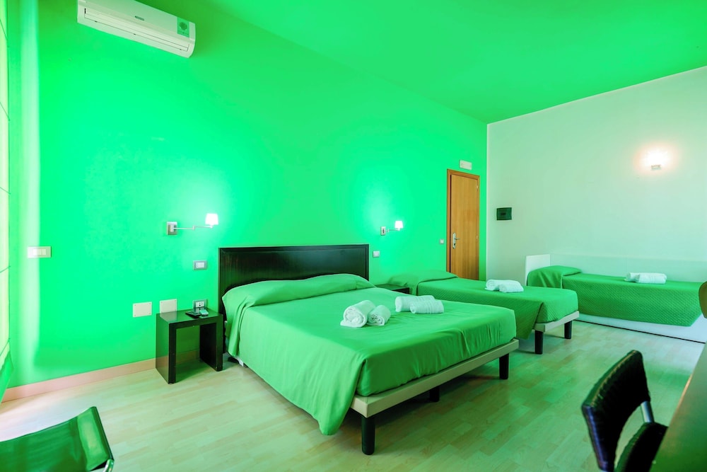 Hotel I Colori 6/50