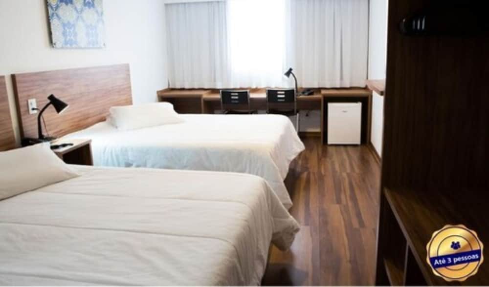 Trade hotel 16/64