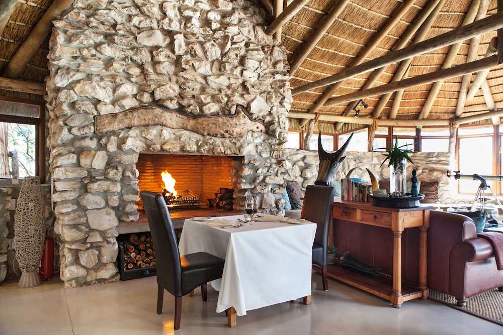 MOSAIC Lagoon Lodge 30/50