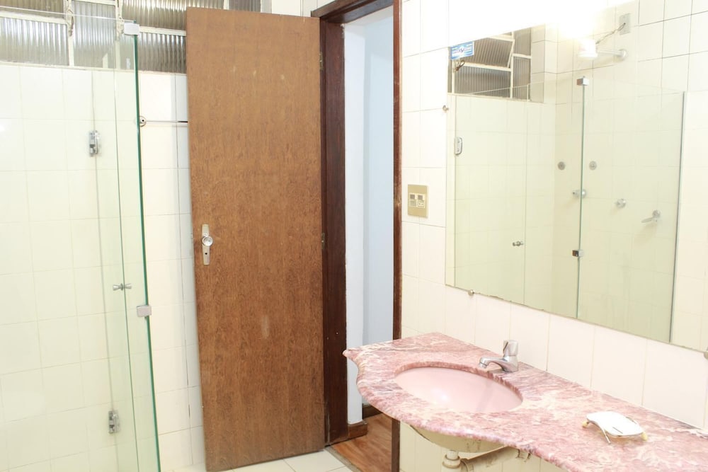 POUSADA VILLA REAL 49/50