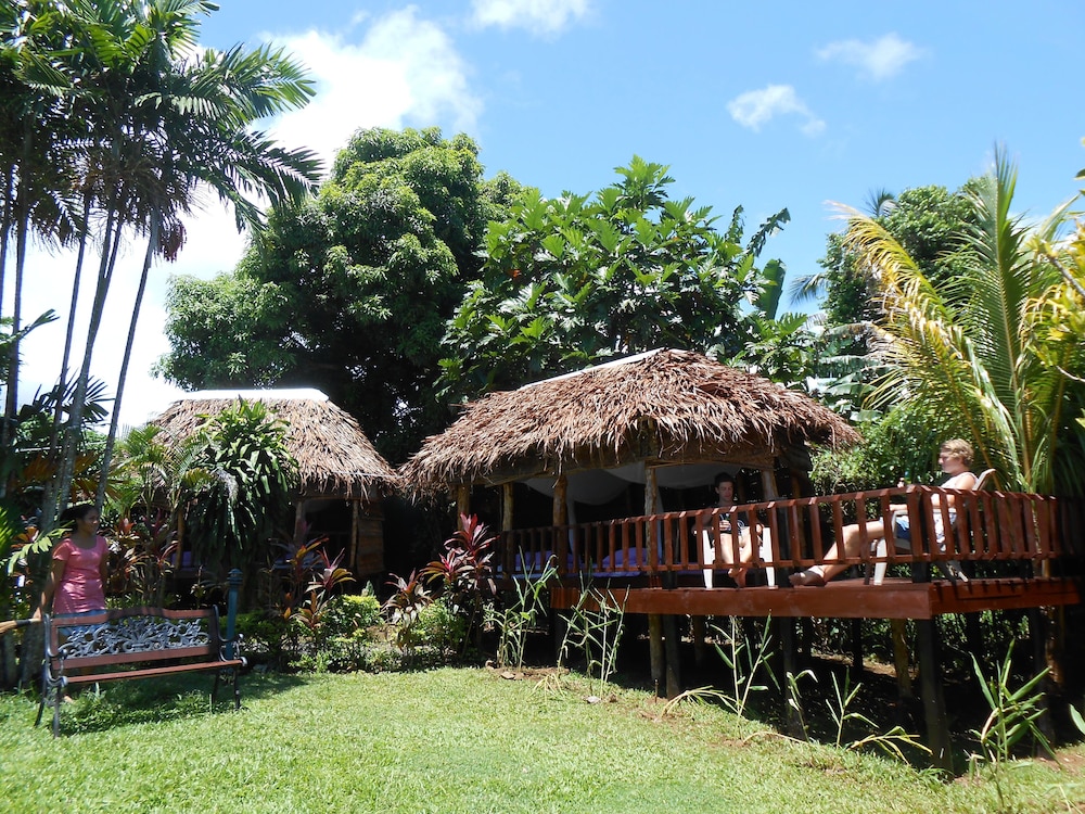 غرفة تقليدية بسرير كوين وسرير فردي، The Samoan Outrigger Hotel 9/10