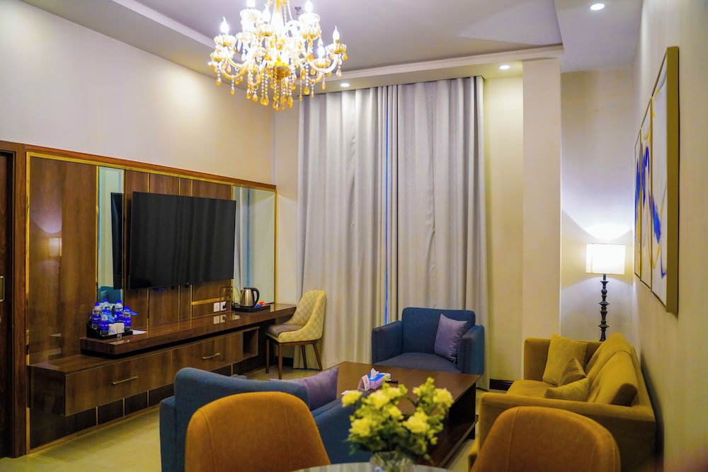 IFQ Hotel & Resort Islamabad 44/65