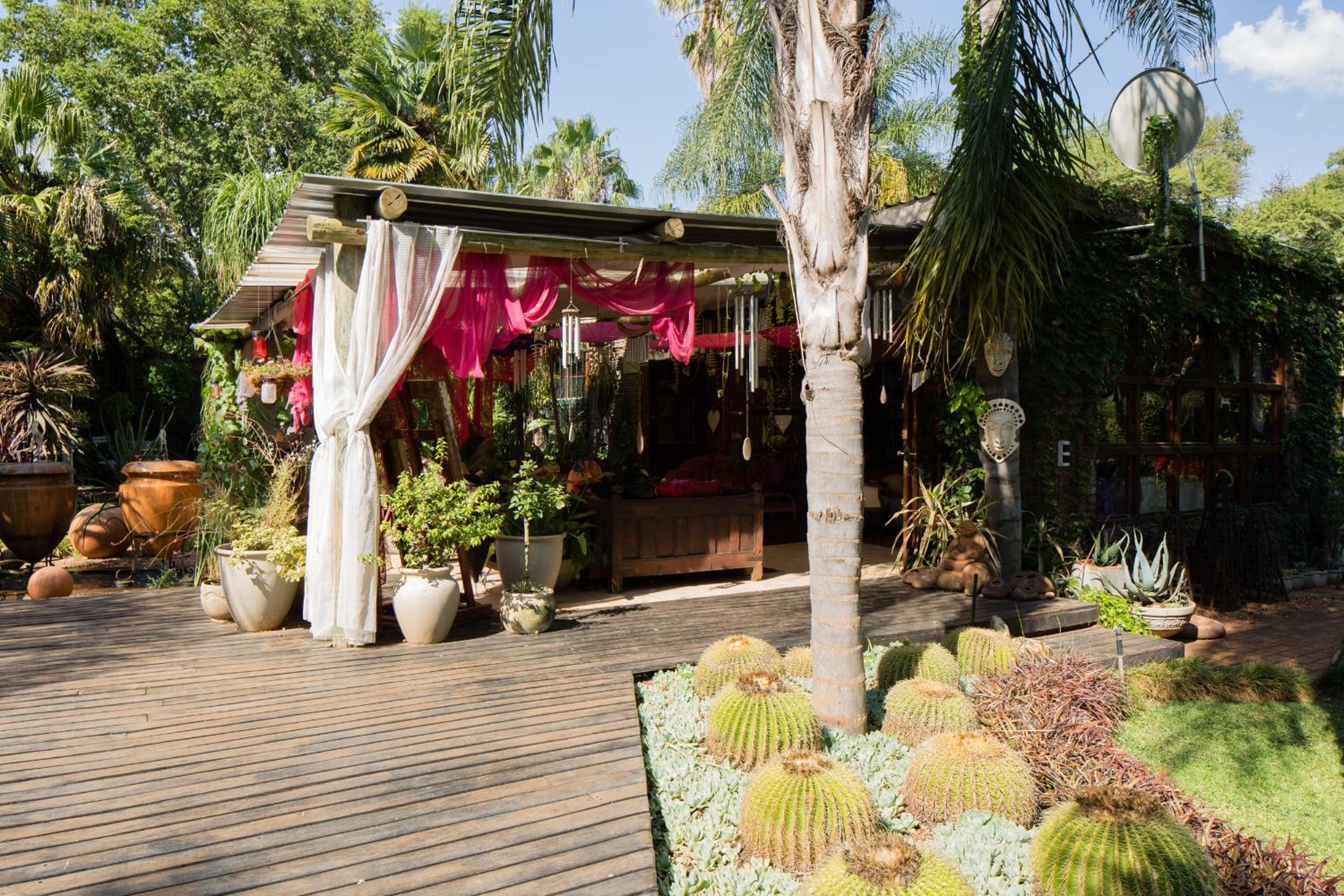 The Art Guesthouse 2/60