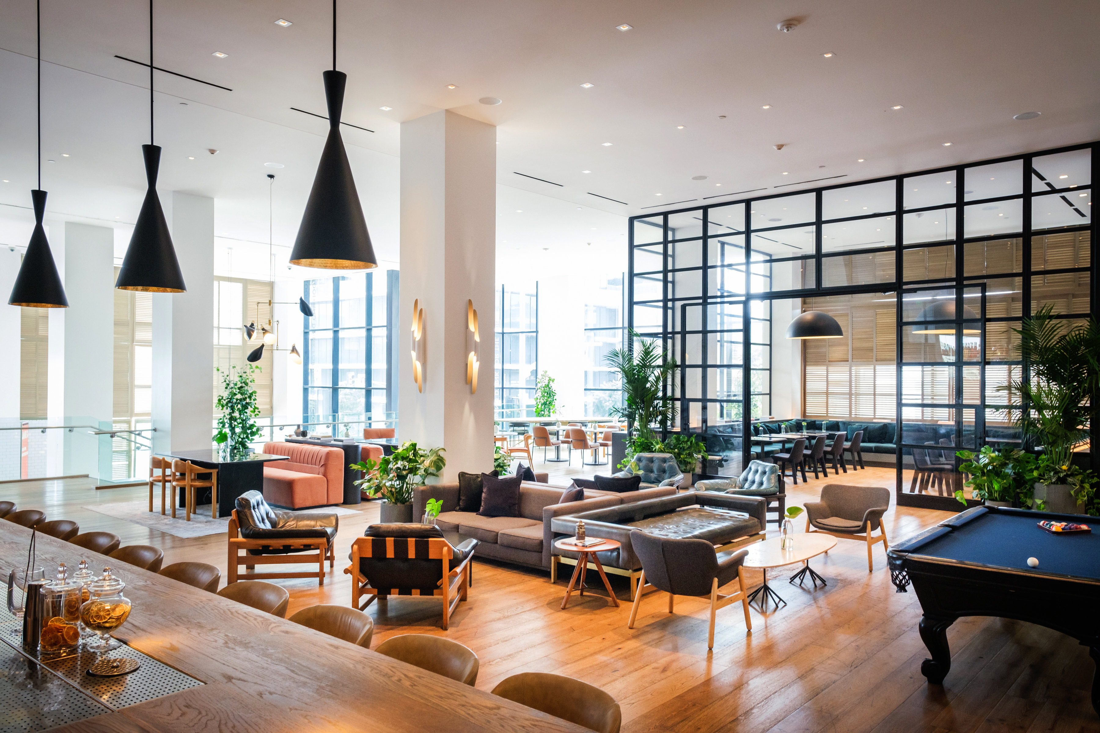 KIMPTON EVERLY HOTEL 45/80