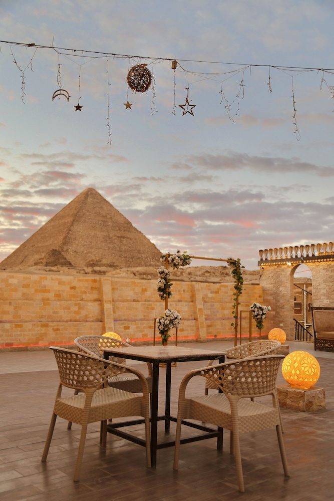 Pyramids Height 56/60