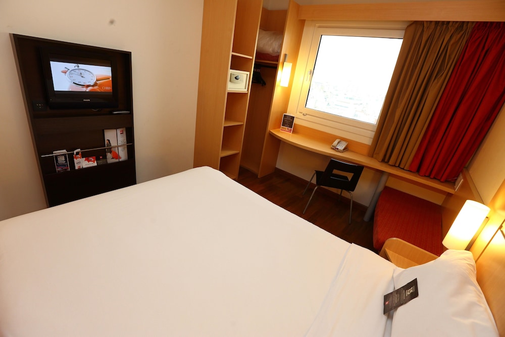 Ibis Buenos Aires Obelisco 25/49