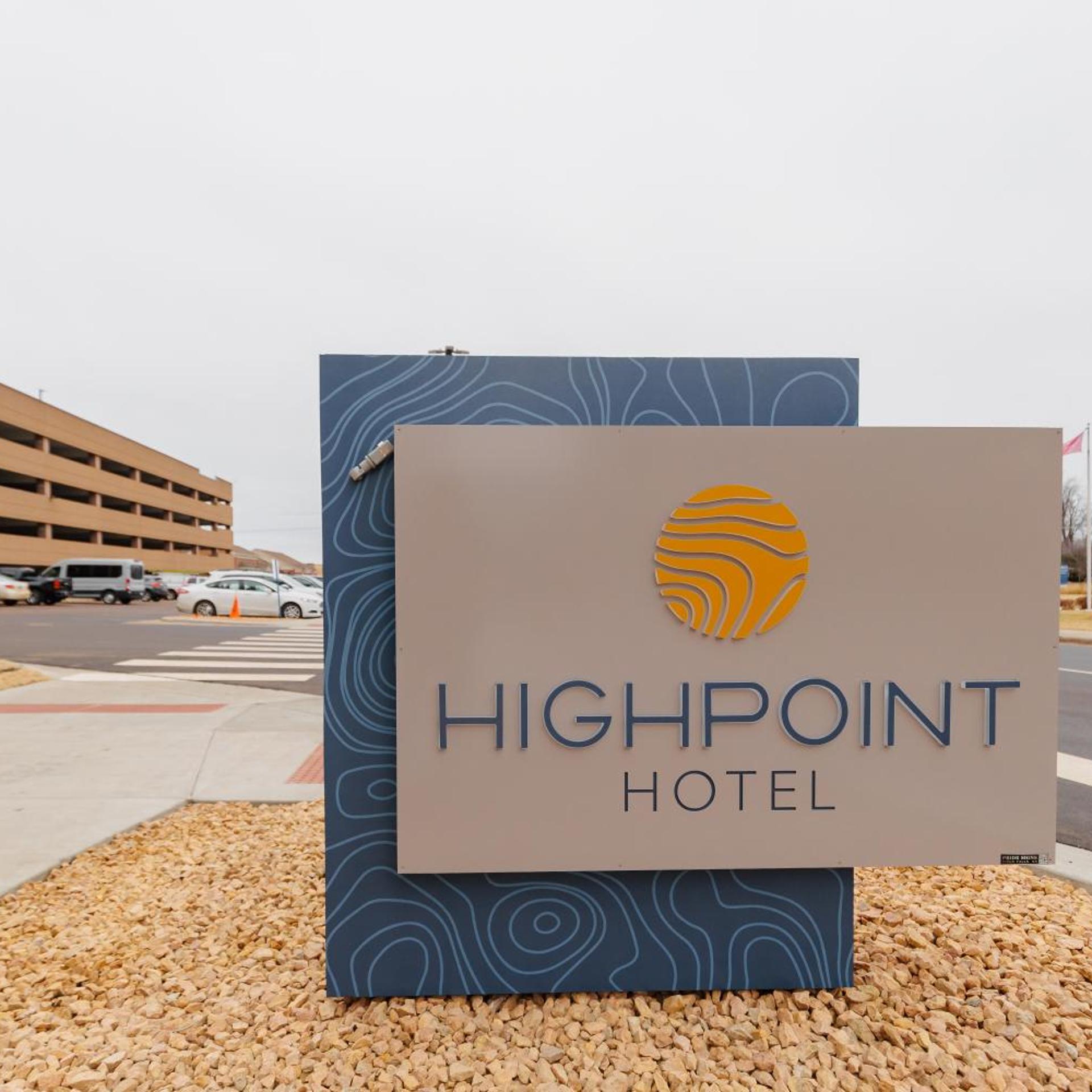 Highpoint Hotel 27/50