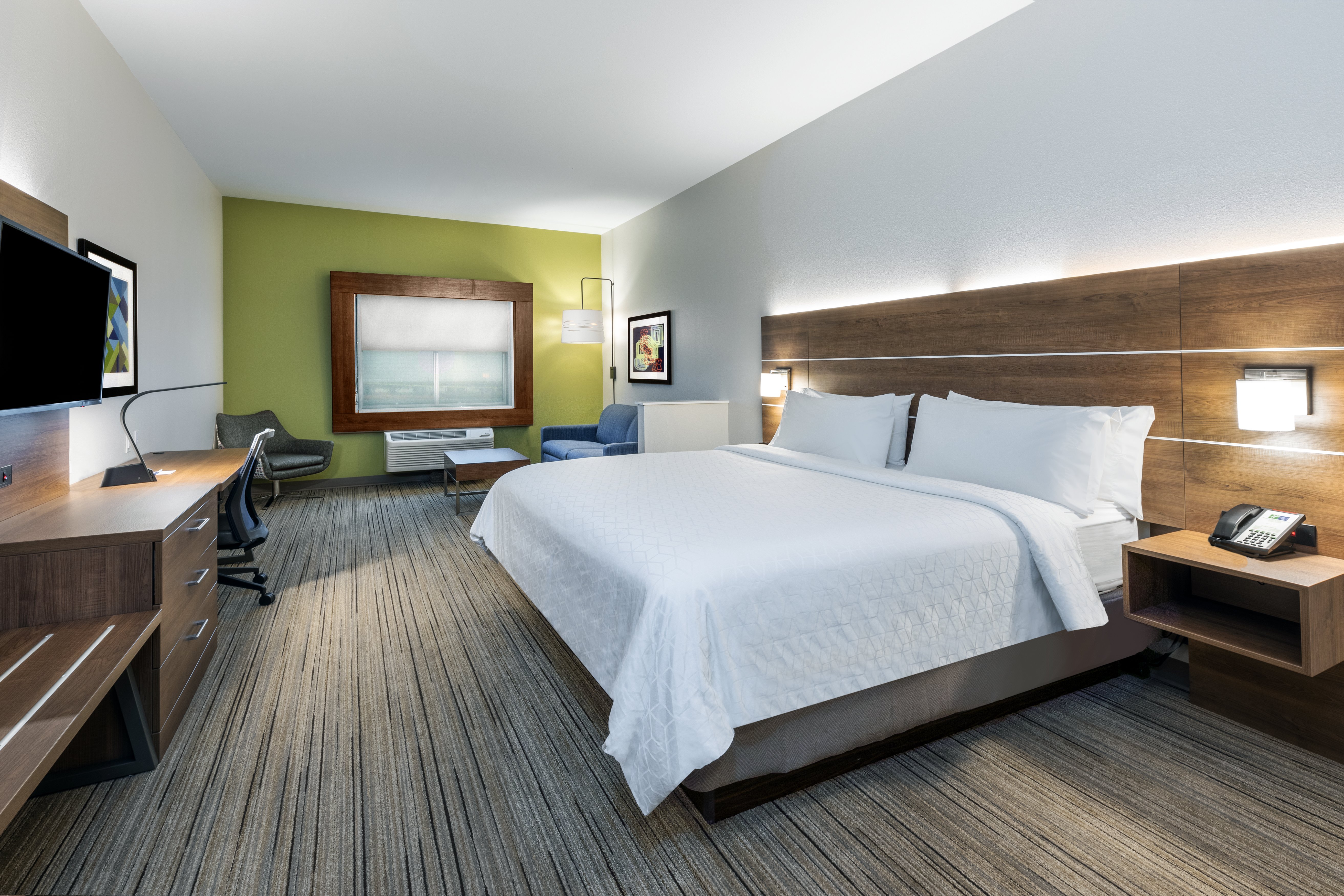 Suite, King Bed