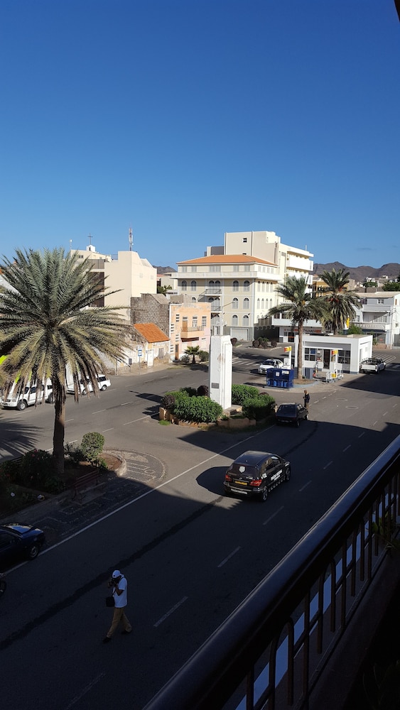 Chez Loutcha Residencial 1/50