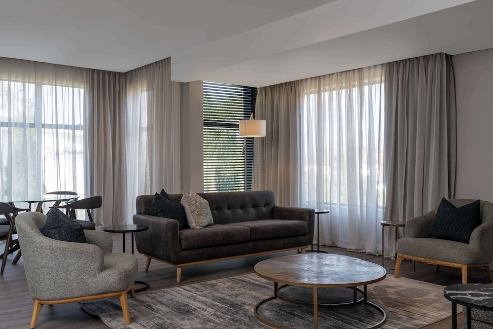 Radisson Hotel & Convention Centre Johannesburg, O.R. Tambo 29/50